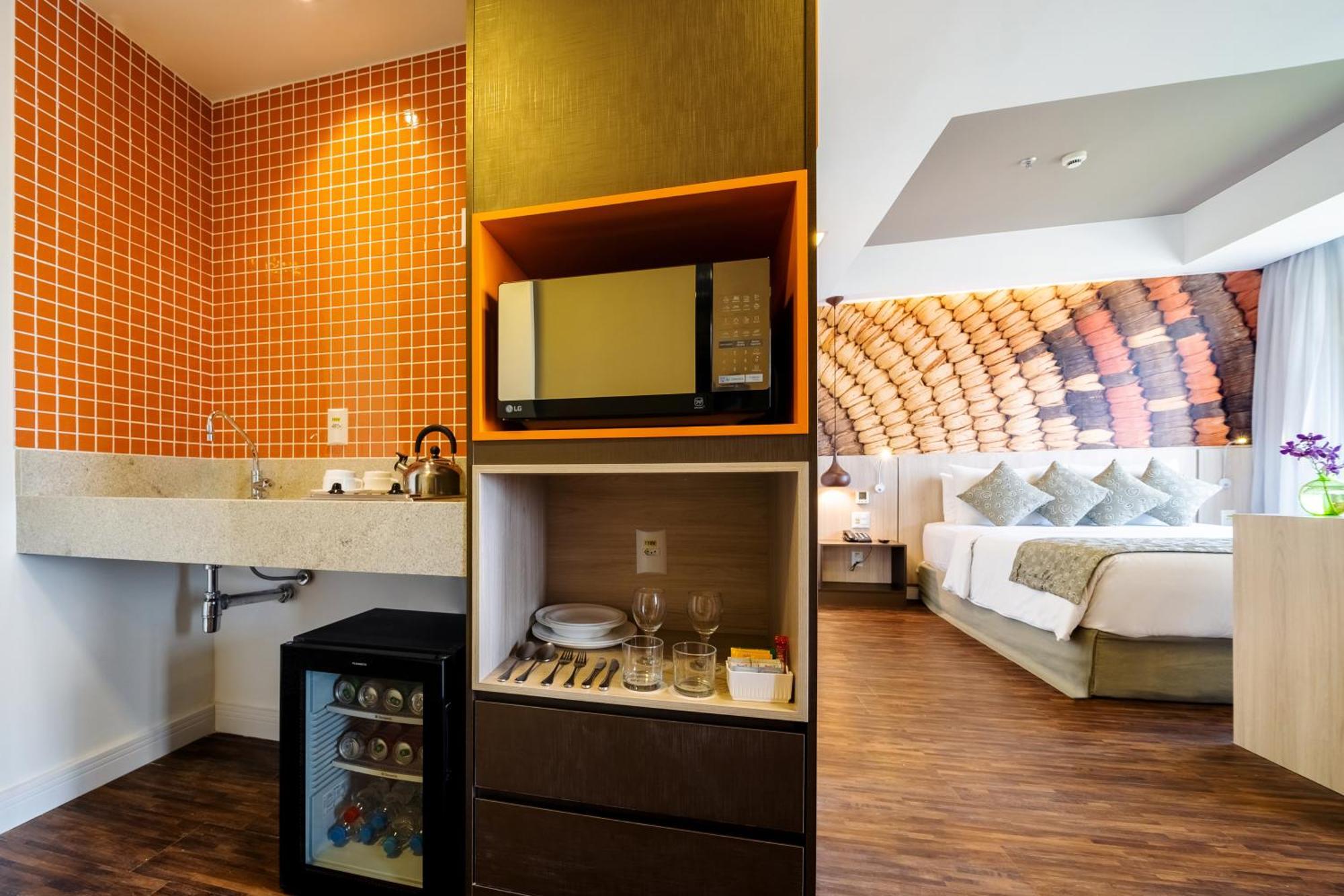 Mercure Aeroporto Hotel 4*